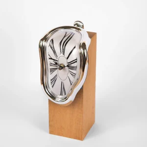 horloge-molle-et-degoulinante-inspiration-dali-8.jpgv1763138820 Horloge fondante inspiration Dali